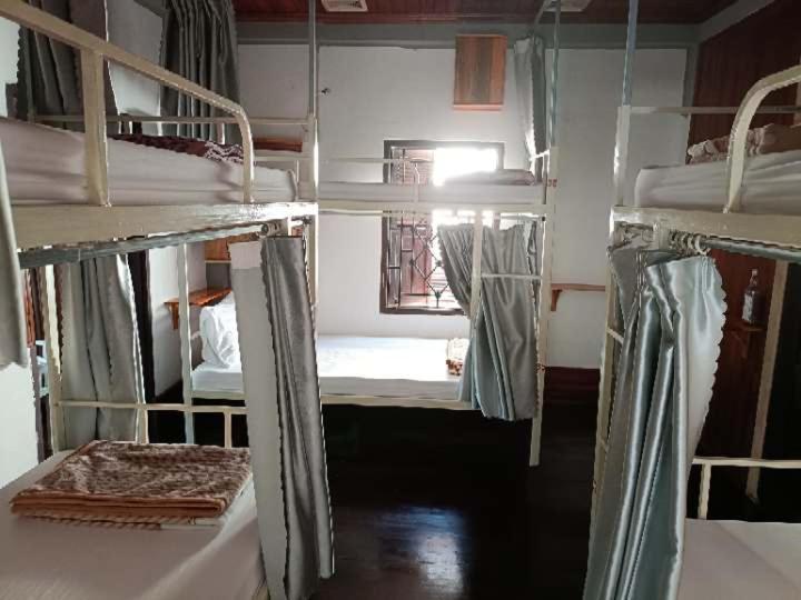City Backpackers & Travel Luang Prabang Exteriér fotografie